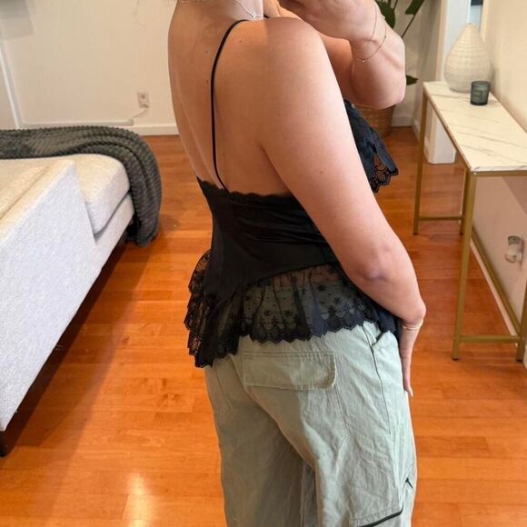 Black Lace Ruffle Corset-Style Top – Size S - Picture 3 of 4